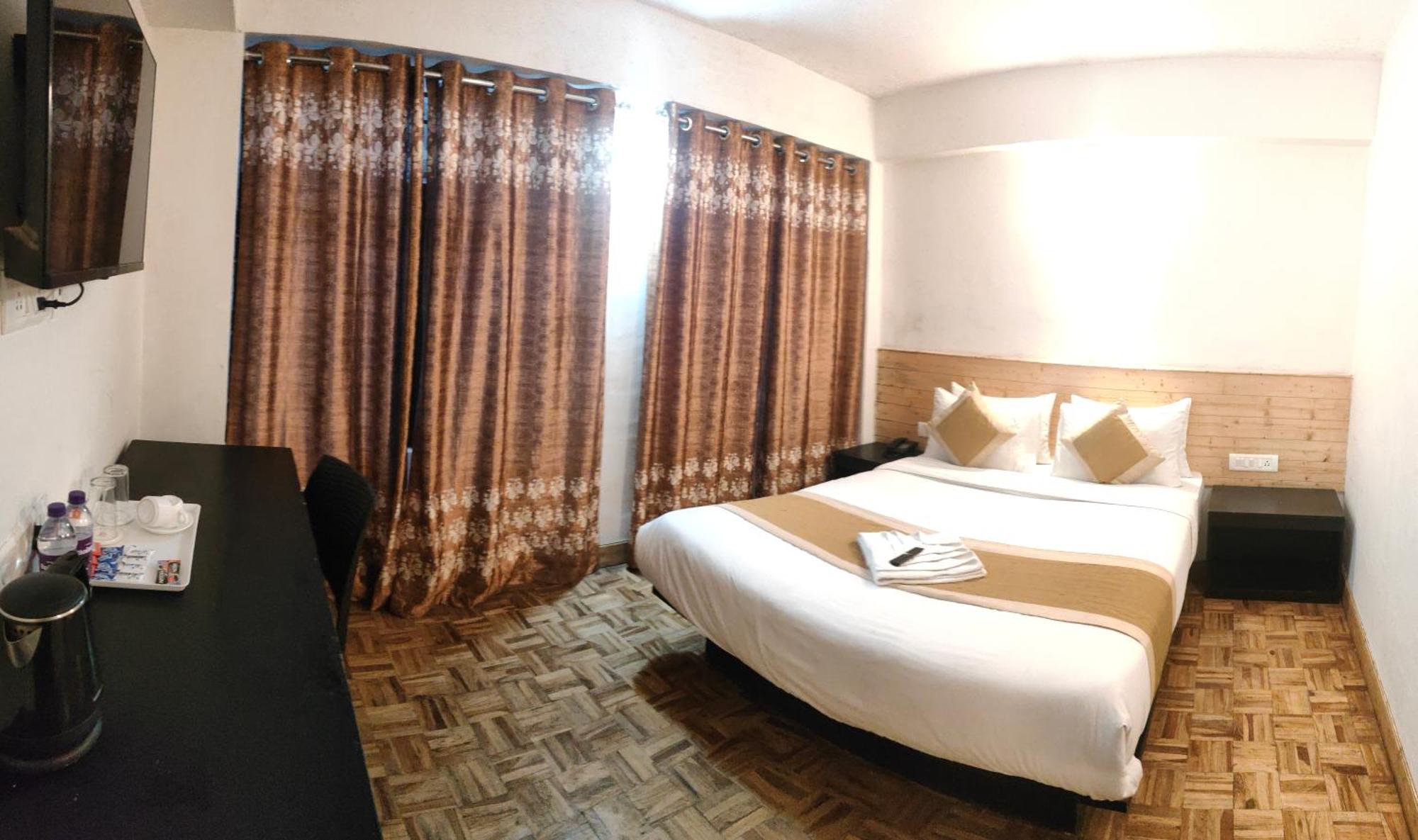 Cherrywood Suites & Spa By Easygorooms Darjeeling  Dış mekan fotoğraf
